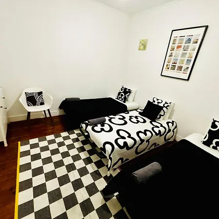 Hostel Standard Marques De Pombal, Lisbon